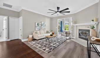 908 HILLY BEND Dr, Apopka, FL 32712