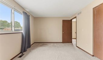 931 Trimble Dr, Akron, OH 44307