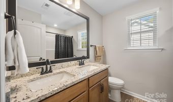 180 Moravian Ct, Advance, NC 27006