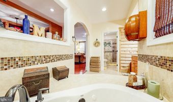 303 S BEDFORD St, Georgetown, DE 19947