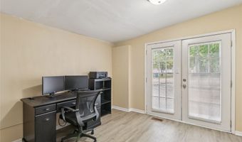 6200 Welker Ave, Des Moines, IA 50312
