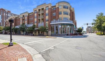 309 HOLLAND 327, Alexandria, VA 22314