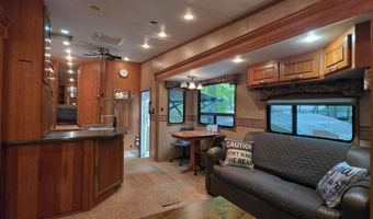 140 Evergreen Trl, Angola, IN 46703