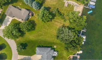 1308 Geneva Dr, Alexandria, MN 56308