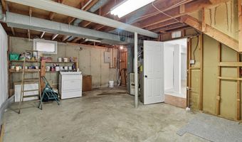 2348 Roland Dr, Arnold, MO 63010