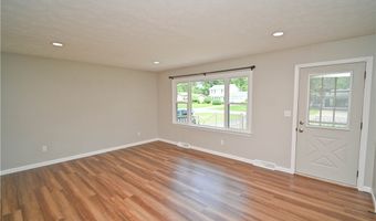3911 Nottingham Ave, Austintown, OH 44511