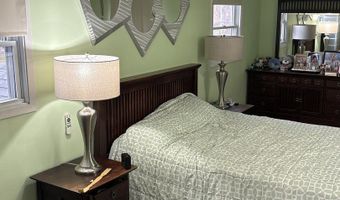 1730 Tanglewood Dr, Algonquin, IL 60102