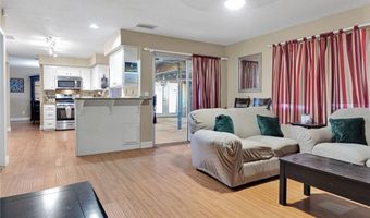 13955 Cuyamaca Rd, Apple Valley, CA 92307