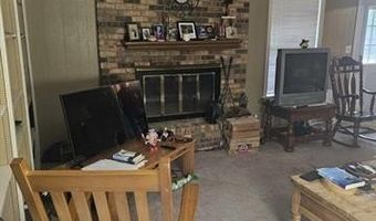 1232 S Rockford Rd, Ardmore, OK 73401