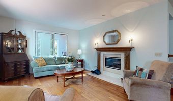 256 B Great Plain Rd, Danbury, CT 06811