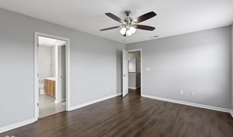 813 Aerostar Ct, Avon, IN 46123