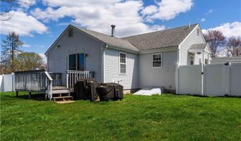3 Mallory Ct, Bristol, RI 02809