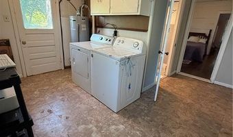 409 NW 1st St, Atkins, AR 72823