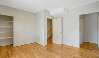 203 W GLENDALE Ave, Alexandria, VA 22301