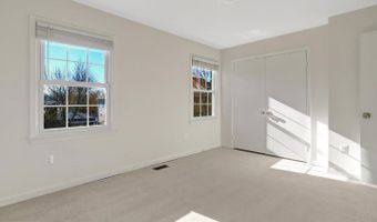 216 DUNCAN Ave, Alexandria, VA 22301