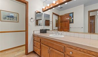 35728 Beauty Vista Ln, Agua Dulce, CA 91390