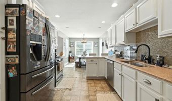 1807 McDermid Ave, Angola, IN 46703