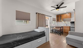 157 Lakeview Ave, Spring Valley, CA 91977