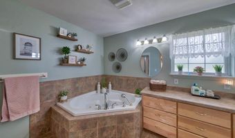 86 Rolling Hills Dr, Cody, WY 82414