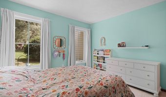 7922 Pine Edge Ct SE, Alto, MI 49302