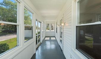 30 Alabama Ave, Warwick, RI 02888