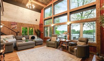 17 Point Ln, Arcadia, IN 46030