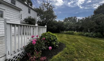 66 Howard St, Bangor, ME 04401