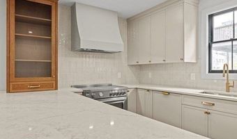 29 Dartmouth St #29, Arlington, MA 02474