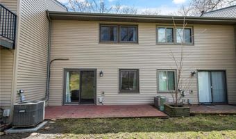 4377 Arden View Ct, Arden Hills, MN 55112