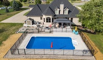 13124 White Oaks, Argentine, MI 48436