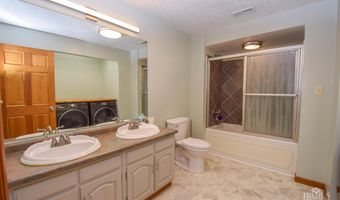475 Gillcrest Dr, Albany, IN 47320