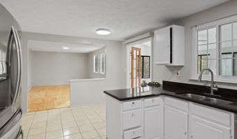 8463 MONARCH Ct, Annandale, VA 22003