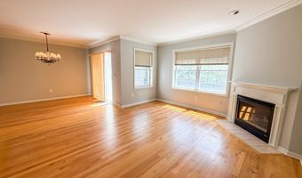 1901 Pinnacle Way 1901, Danbury, CT 06811