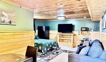 112 E Main St, Ashton, ID 83420
