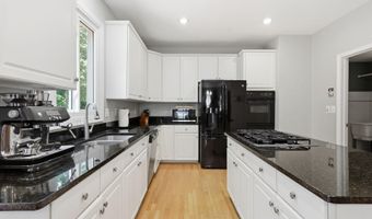 21495 TITHABLES Cir, Broadlands, VA 20148