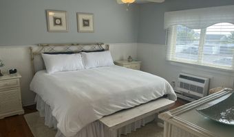 100 3rd Ave 32, Belmar, NJ 07719