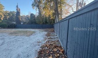 10 Carroll Ct, Bluffton, SC 29910