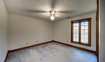 101 Highland Dr, Bardstown, KY 40004