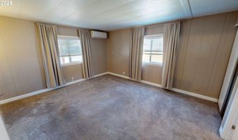 16131 W HOFFELDT Ln 27, Brookings, OR 97415