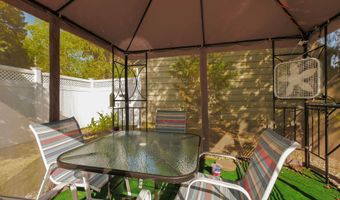 15 W Bolton Ave, Absecon, NJ 08201