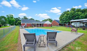 45613 Redhill Rd, Bay Minette, AL 36507