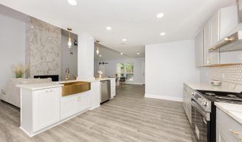 8591 Wakefield Ave, Baton Rouge, LA 70806