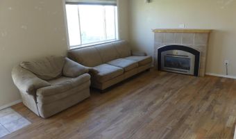 109 S Idaho St, Cascade, ID 83611