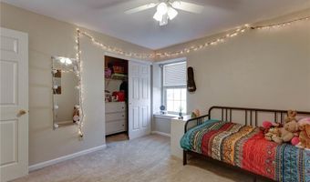 564 Woodlyn Xing, Ballwin, MO 63021