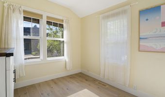 440 NW Riverfront St, Bend, OR 97703