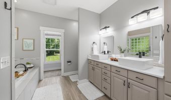 6681 Wood Hollow Ct, Allendale, MI 49401