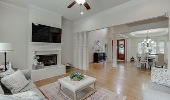1373 Mountain Lake Dr, Auburn, GA 30011
