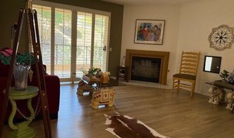 3211 Sello Ln 100, Carlsbad, CA 92009