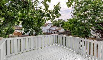 5 Standish Ave, North Providence, RI 02911