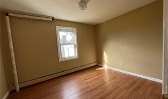 1140 S Broadway St, East Providence, RI 02914